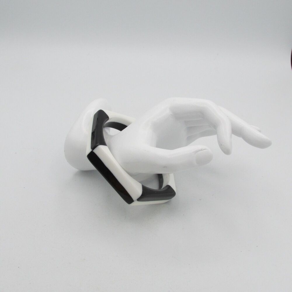 Retro Bangle Black White Mod Acrylic Chunky Geometric Octagon 1.5 in wide 9 in